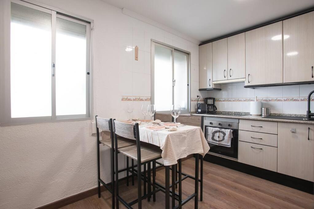 Cepero Center 4 Quarto em Acomodações Particulares Málaga